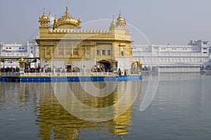 gold temple Harmandir Sahib to Amritsar India