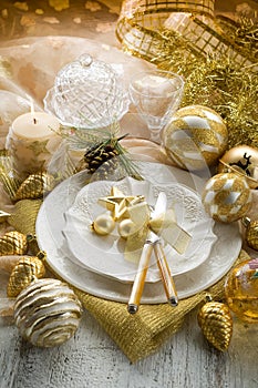 Gold xmas table