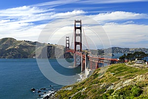 Golden Bridge from California Costal Trail