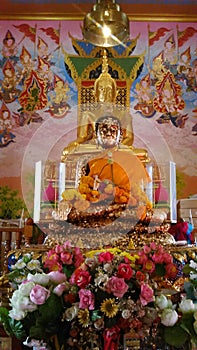 Golden Buddha image