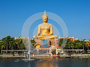 GOLDEN BUDDHA IN SINGBURI