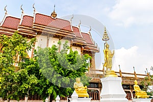 Golden Buddha statue in Wat Ban Rai