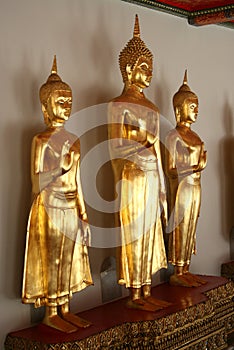 Golden Buddha statues