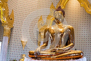 Golden Buddha at Wat Traimit photo