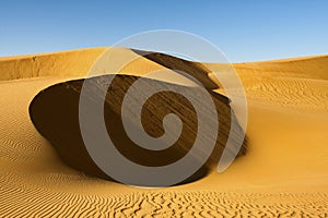 Golden Dune, Libya's desert