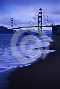 The Golden gate bridge at dusk.