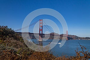 Golden Gate Bridge full view