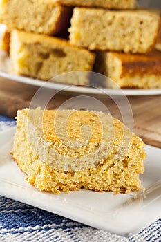 Golden Organic Homemade Cornbread