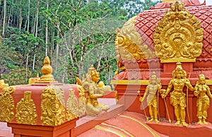 The golden sculptures