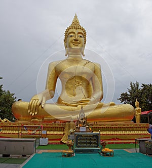 Golden Statue Of Buddha in Wat Phra Yai, The Big Buddha Temple At