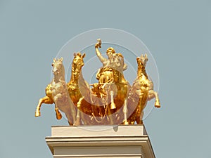 Golden statue parc de la citadella barcelona spain