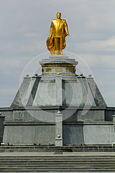 Golden Statue of Saparmurat Niyazov in Ten Years of Independence Park in Ashgabat, capital of Turkmenista