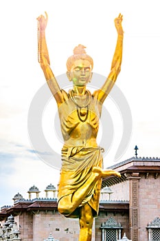Golden statue statue of Nilkanth Varni at BAPS Swaminarayan Akshardham photo