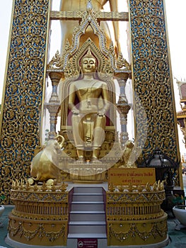 Golden statues in Samut Prakan