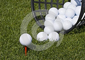 Golf ball teed img