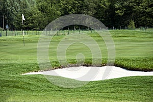 Golf bunker