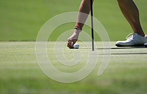 Golf putting