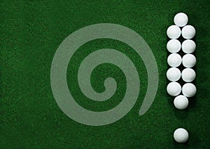 Golfballs as exclamation mark