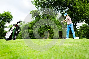 Golfer getting ready to hit the drive