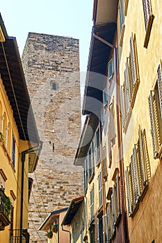 Gombito tower over the streets of Bergamo, Italy