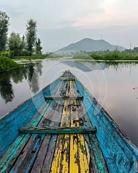 A GONDOLA THROUGH THE INDIAN PARADISE