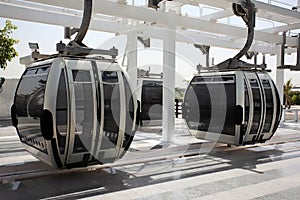 Gondola lift