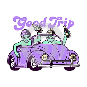 GOOD TRIP ALIENS IN A CAR COLOR WHITE