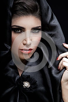 Gorgeous arabic woman photo