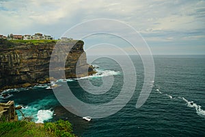 Gorgeous cliffs in Diamond Bay in Sydney