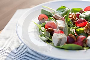 Gorgonzola and grapes vegetarian salad.