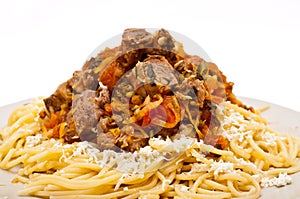 Goulash with sphagetti