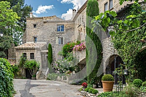 Goult in the Luberon photo