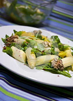 Gourmet asparagus salad