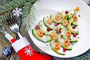 Gourmet Christmas appetizer - Christmas tree avocado salmon carpaccio