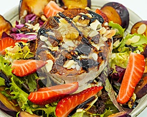 Gourmet goat cheese salad with balsamic vinaigrette