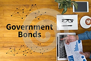 Government bonds, Bond Market