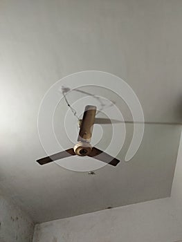 Govt officer fan old version in government office in India