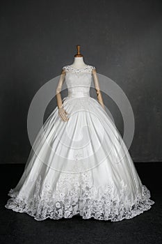 Gown wedding day or prewedding jakarta/09-10-2020/indonesia