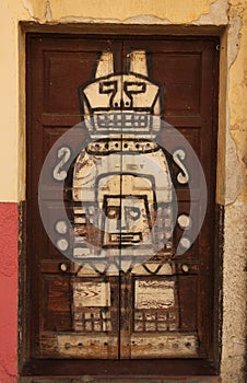 Grafiti on a door in La Paz