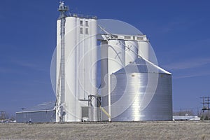 Grain silo co-op