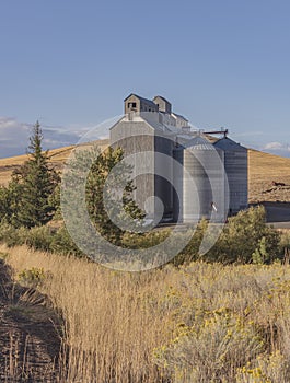 Grain silos and landscape in Dufur Oregon