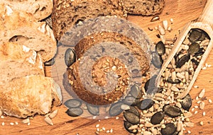 Grain and spelta bread with cereals 4