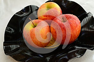 Gramophone record as a fruit bowl