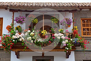 Gran Canaria Teror flower pot balcony