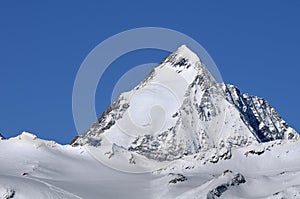 Gran Zebru' (Koenigspitze) mountain