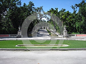 Grand Entrance to Vizcaya photo