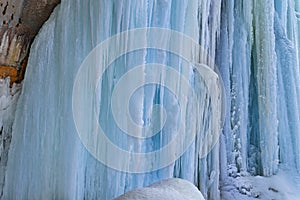 Grand Island Ice Cave Exterior