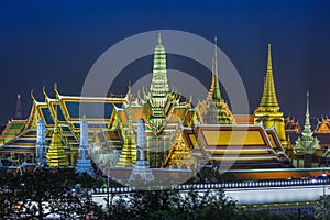 Grand palace and Wat phra keaw at night