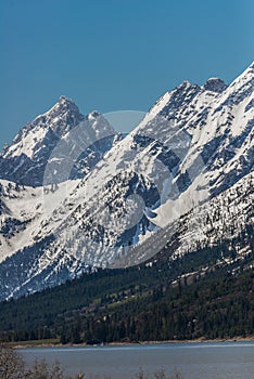 Grand tetons wyoming mountain at jackson lake