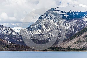 Grand tetons wyoming mountain at jackson lake